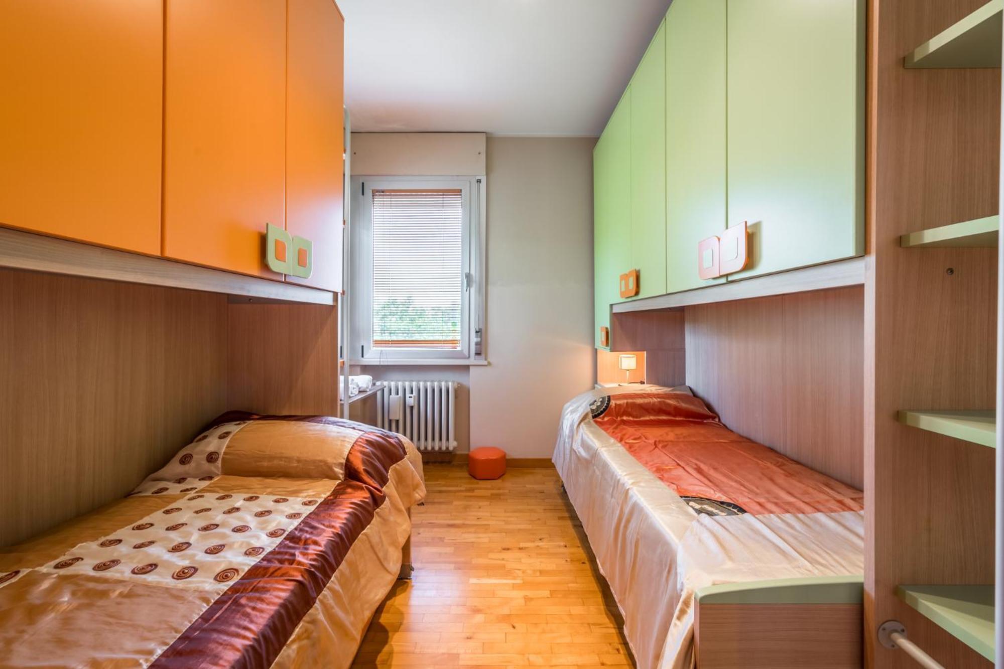 Apartamento A Modena, Comodo A Tutti I Servizi Módena